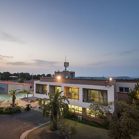Jeju Youth Hostel Екстер'єр фото
