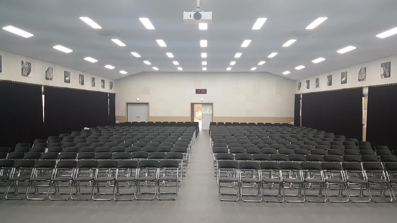 Jeju Youth Hostel Екстер'єр фото